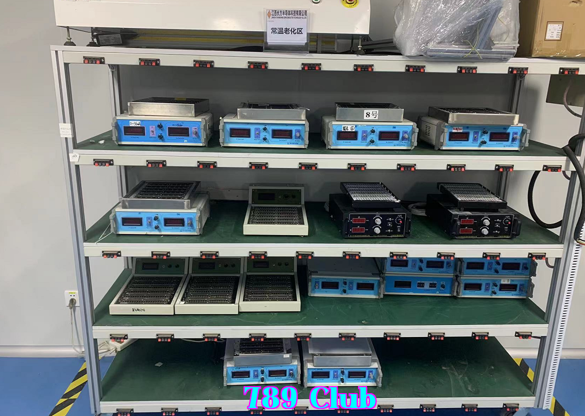Room temperature aging tester