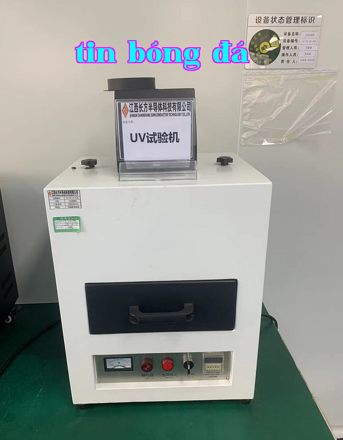 UV testing machine
